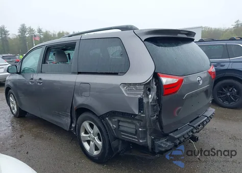 2015 Toyota Sienna Le 8 Passenger из США, поврежденный, VIN 5TDKK3DCXFS530765